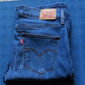 Levis jeans